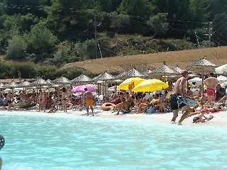 Mary's 3* Chrisi Ammoudia