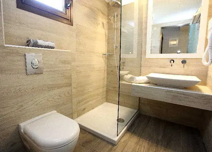 Mary's 3* Chrisi Ammoudia