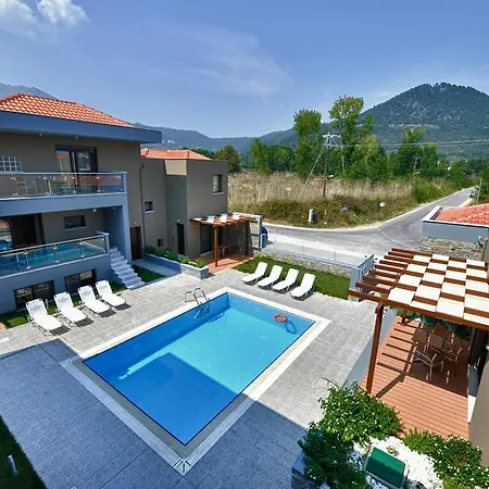 Mary's Aparthotel 3*